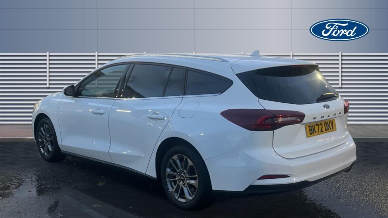 Ford Focus 1.0 EcoBoost Hybrid mHEV 125 Titanium Edition 5dr Petrol Hatchback